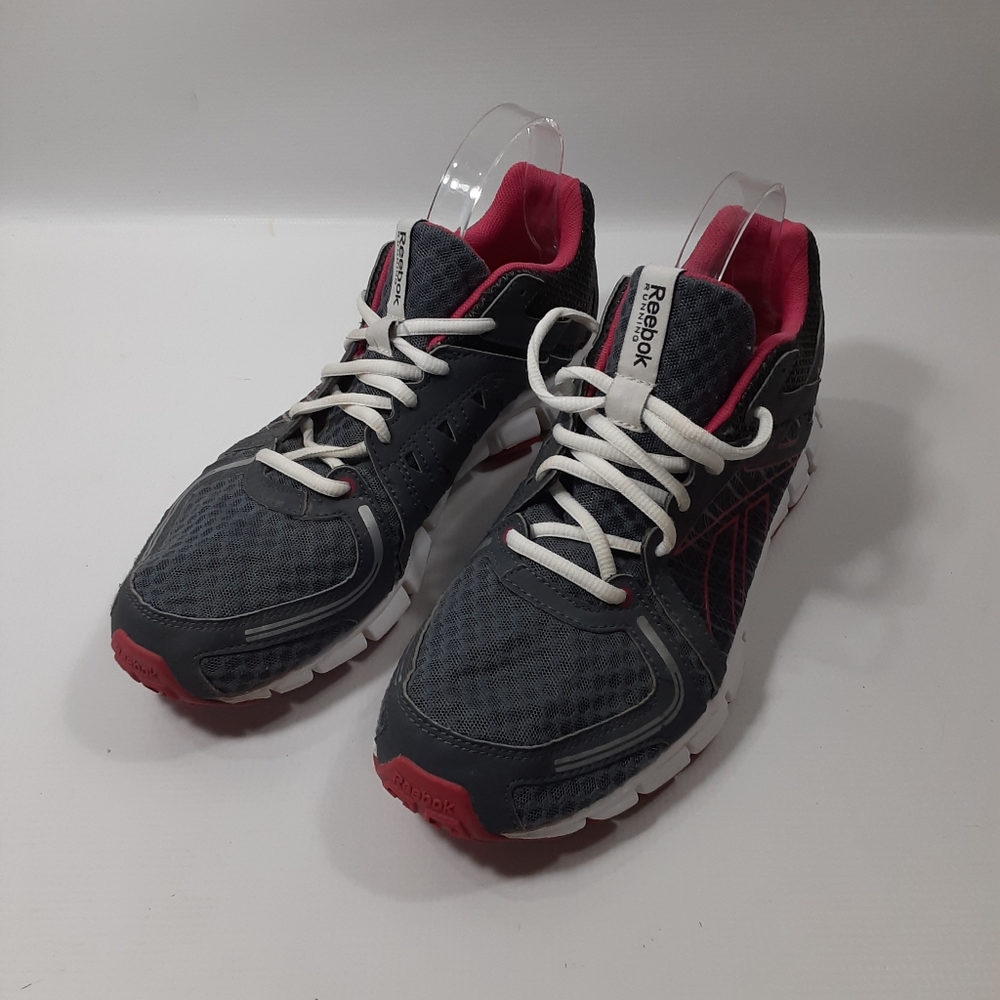 Reebok SmoothFlex Flyer Size 10 Gray and Pink Running Athletic Sneakers Shoes